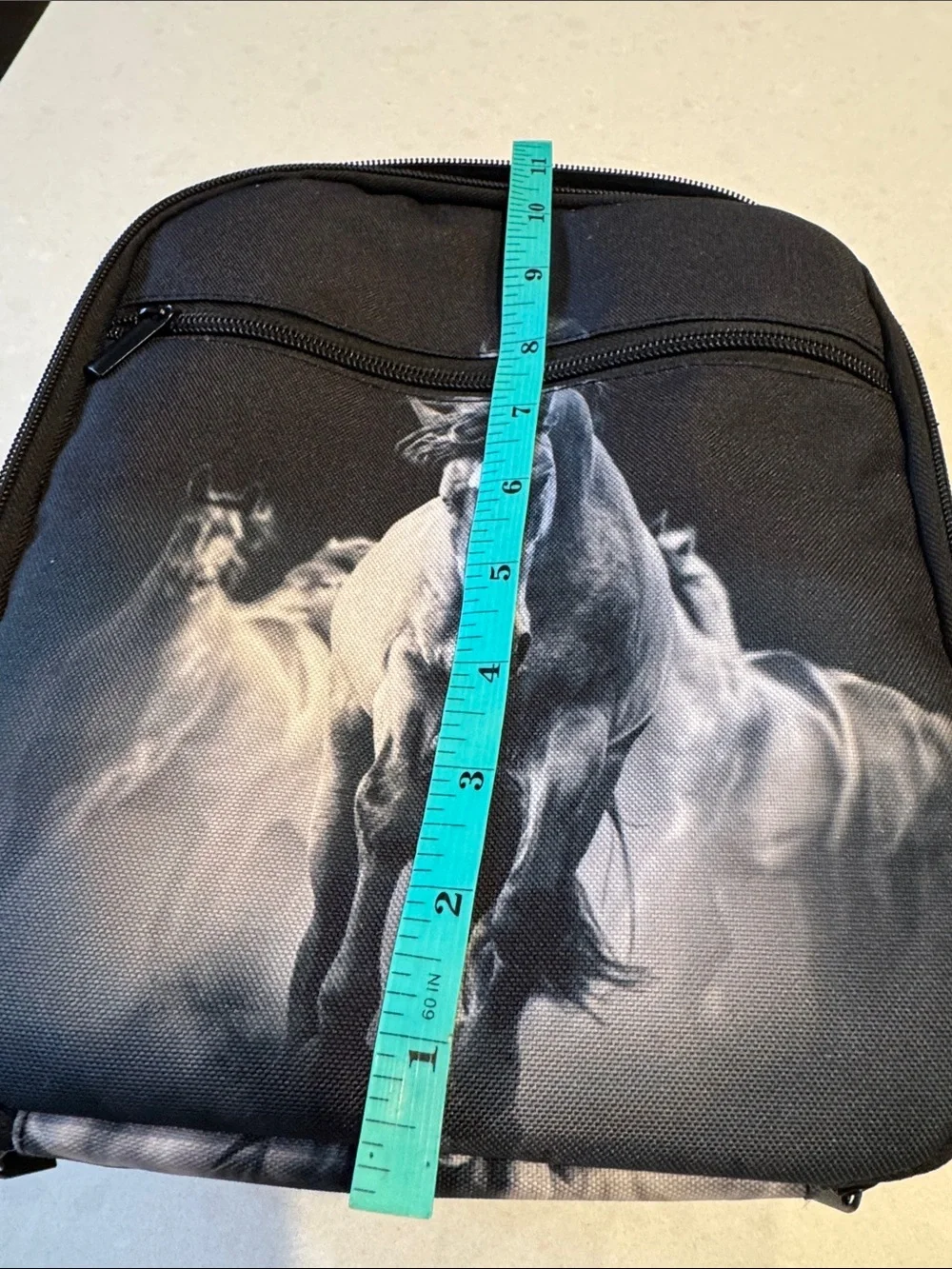 Horse durable black